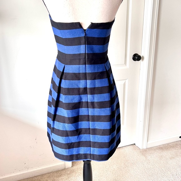 TRINA TURK Strapless Formal Striped Pleated Cissily Dress—SZ. 6 - Picture 10 of 17